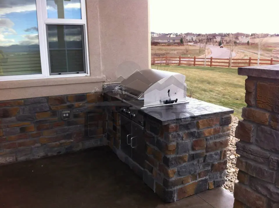 Premium outdoor kitchen installation