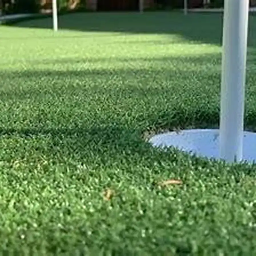 VersaPutt artificial putting green surface close-up